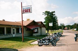 Big Winnie Bar and Cafe